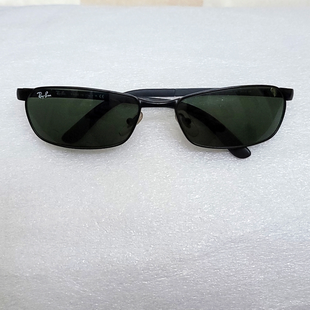 RAY BAN UNISEX BLACK METAL FRAME